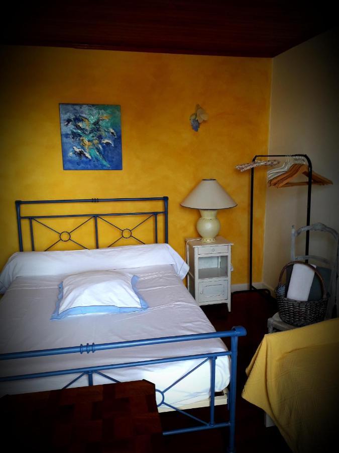 B&B Chez Annie Saint-Martin-de-Gurçon エクステリア 写真
