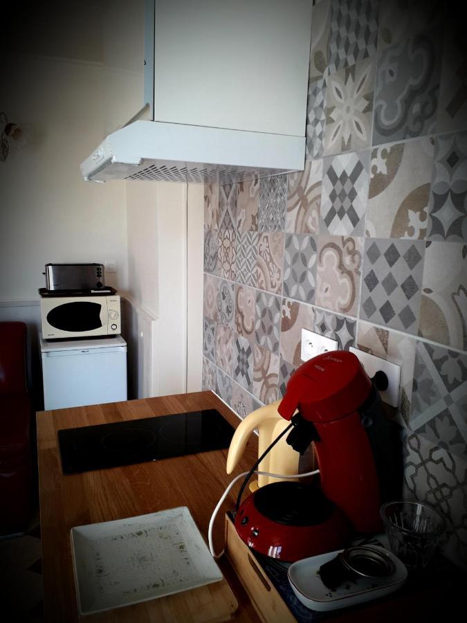 B&B Chez Annie Saint-Martin-de-Gurçon エクステリア 写真